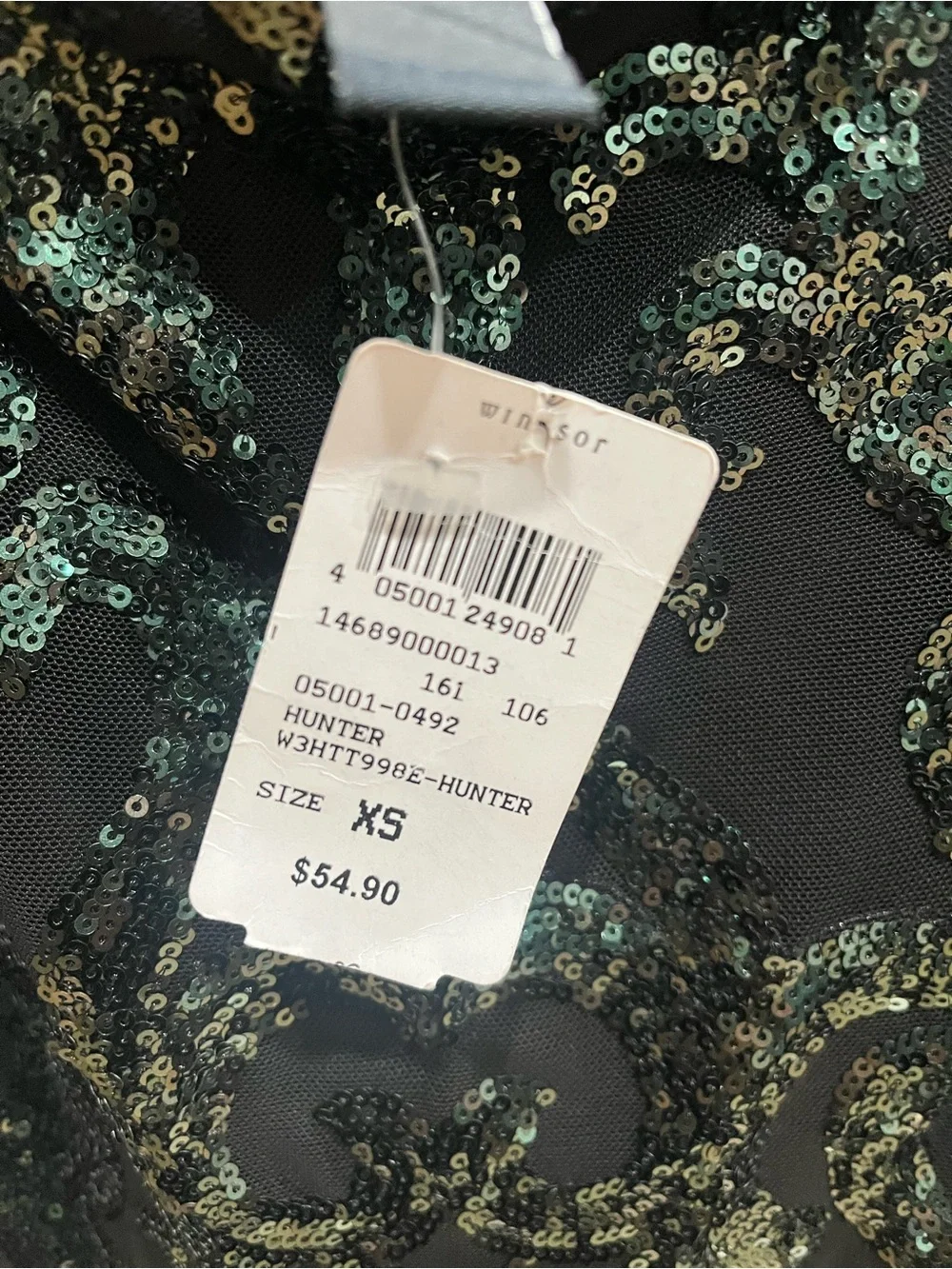Windsor strappy neck